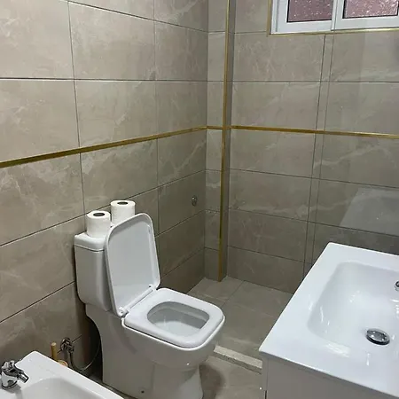 Aparthotel Reina Tirana